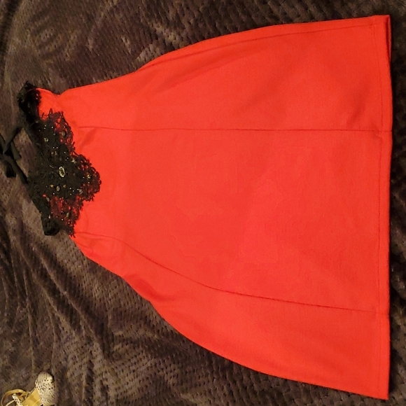 Arden B Dresses & Skirts - Arden B Above Knee Red with Black Lace & Gems/Beading at neck & décolletage. XL